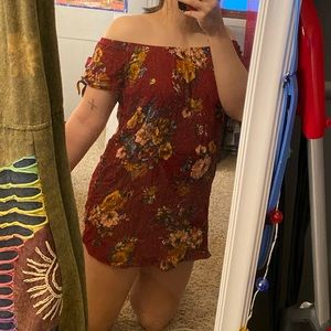 Vintage Pattern Off the Shoulder Dress